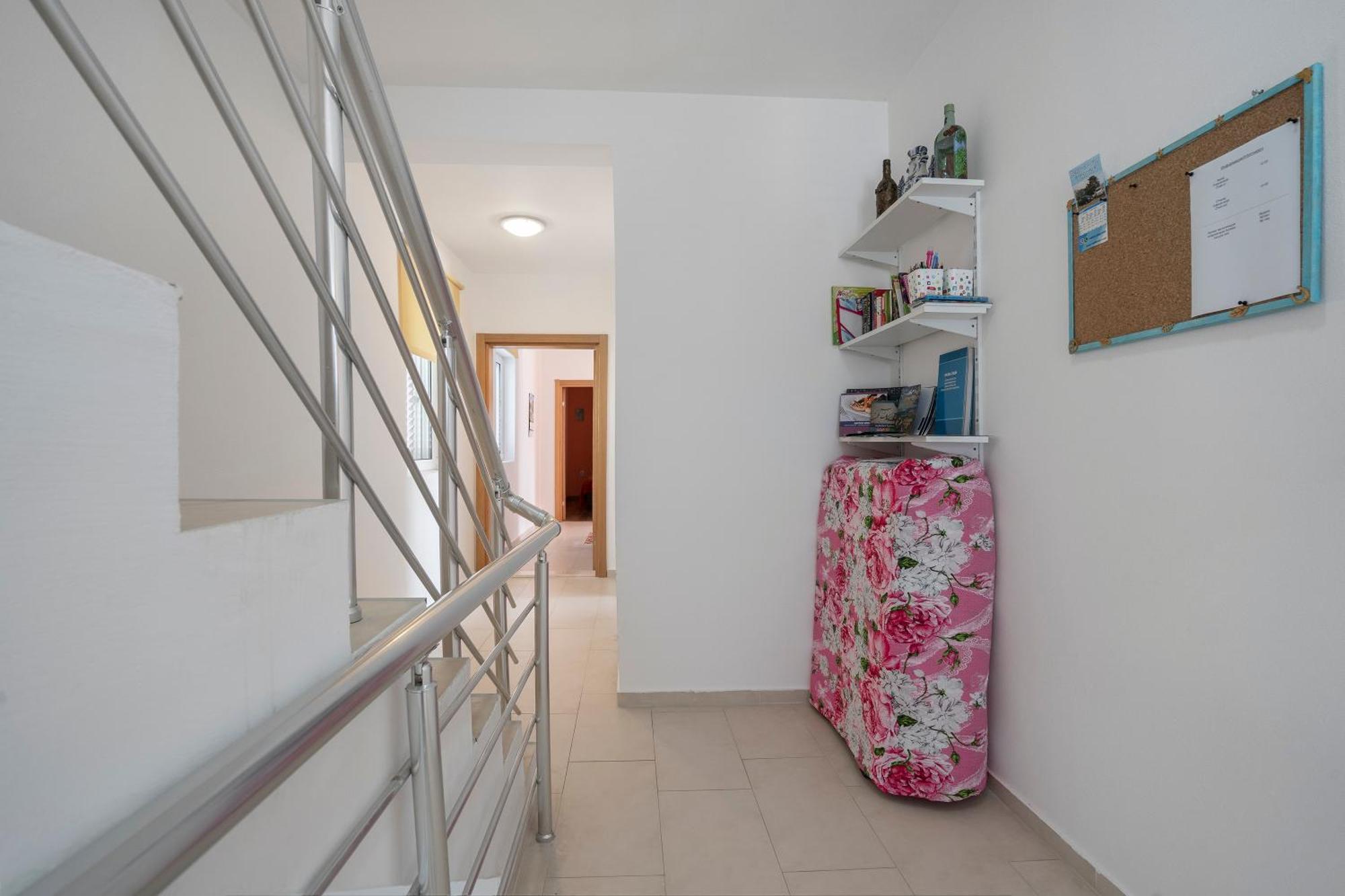 טיווט Apartments Viktoria מראה חיצוני תמונה
